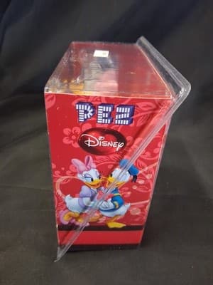 Disney Donald Duck and Daisy Duck Pez Dispenser Set New In Box - Thumbnail 5