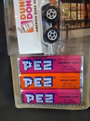 Lot 2 Sealed Limited Edition Dunkin Donuts Pez Dispenser Truck PINK CAB & ORANGE - Thumbnail 3
