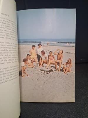 Nova Scotia - SUPERB BOOKLET with PHOTOS c1950s - Thumbnail 4