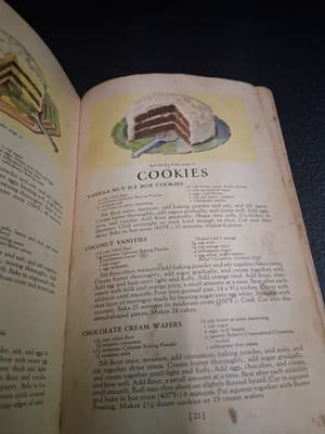 1931 The Calumet Baking Book New Edition Cookbook - Thumbnail 2