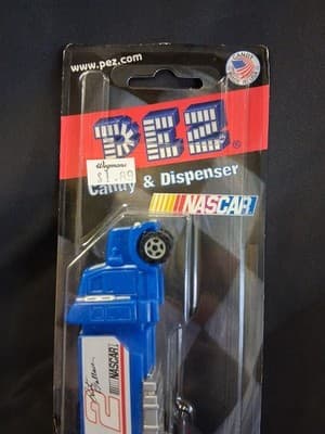 Pez NASCAR Rusty Wallace #2 Rusty's Last Call Semi Truck (2005) NOC Blister Pack - Thumbnail 2