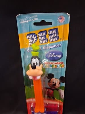Pez Dispenser with Candy Refills Disney Mickey Club House Goofy - Thumbnail 3