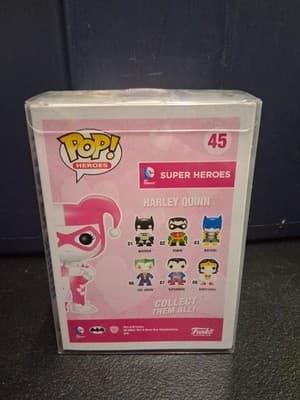 Funko Pop! DC Super Heroes Harley Quinn Pink #45 Hot Topic Exclusive - Thumbnail 3