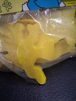 NEW VINTAGE 1988 WILTON JIM HENSON SESAME STREET COOKIE CUTTERS 4 LARGE FIGURES - Thumbnail 3