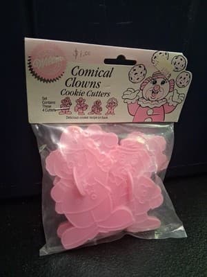 Vintage 1990 Wilton Comical Clowns Cookie Cutters Set of 4 Pink NIP - Thumbnail 2