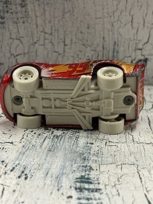 Mattel-Disney Pixar Cars 3-Rust-Eze Racing Center Lightning McQueen Metallic - Thumbnail 6