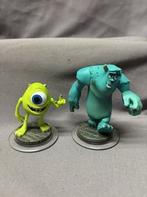 Disney Infinity 1.0 & 2.0 Bundle (Nintendo Wii U, 2012) Games Pads Figures + - Thumbnail 7