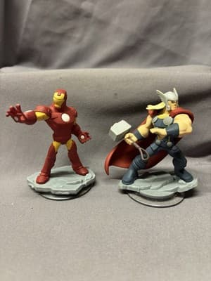 Disney Infinity 1.0 & 2.0 Bundle (Nintendo Wii U, 2012) Games Pads Figures + - Thumbnail 9
