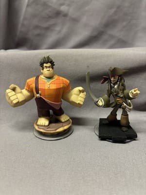 Disney Infinity 1.0 & 2.0 Bundle (Nintendo Wii U, 2012) Games Pads Figures + - Thumbnail 11