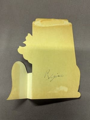 Vintage valentine Blonde Girl w/Red Bow, Angel Wing Folds Out, 1940s - Thumbnail 3