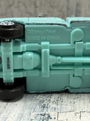 Mattel Disney Pixar Cars Mater Tow Truck Aqua Blue 1/55 Diecast Wrecker Used - Thumbnail 6
