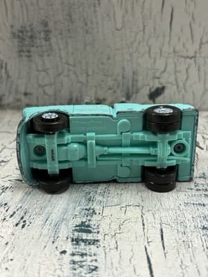 Mattel Disney Pixar Cars Mater Tow Truck Aqua Blue 1/55 Diecast Wrecker Used - Thumbnail 5