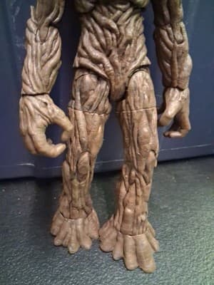 Disney Groot Marvel Diamond Sellect Collector Edition Action Figure 10” - Thumbnail 3
