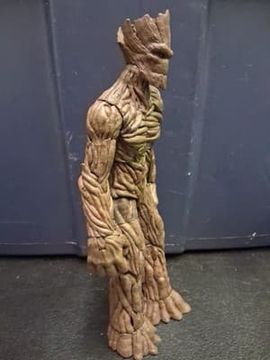 Disney Groot Marvel Diamond Sellect Collector Edition Action Figure 10” - Thumbnail 5