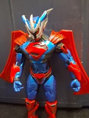 Mcfarlane DC Multiverse Figure Superman Unchained Armor - Thumbnail 3