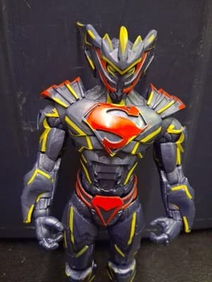 DC Multiverse Superman Energized Unchained Armor McFarlane Gold Label Figure- In - Thumbnail 2