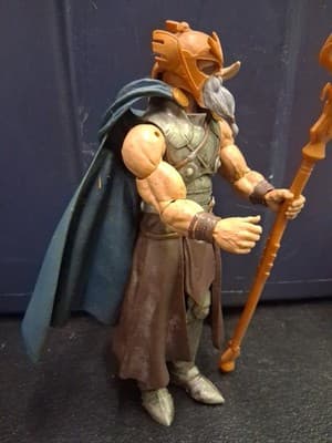 Marvel Legends Allfather Odin King Thor BAF Action Figure - Thumbnail 5
