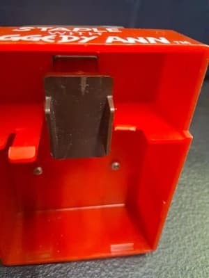 Vintage Plastic Staple With Raggedy Ann Desk Top Stapler 1975 VERY RARE! See Pic - Thumbnail 7