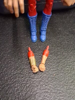 Marvel Legends Abomination Wave MS. MARVEL KAMALA KHAN 6" LOOSE Action Figure - Thumbnail 4