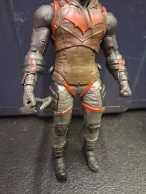 McFarlane DC Multiverse Red Hood Jason Todd Gotham Knights 7” Action Figure - Thumbnail 3