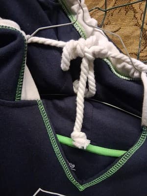 Majestic Seattle Seahawks Hoodie 1X Navy Green White V Neck Pullover - Thumbnail 3