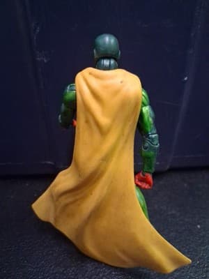 Marvel Legends VISION 6 inch action figure (hulkbuster baf series version) - Thumbnail 3