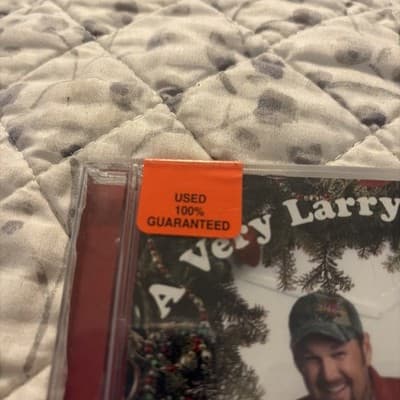 A Very Larry Christmas-Larry the Cable Guy (CD, 2004) Warner Bros New Sealed - Thumbnail 2