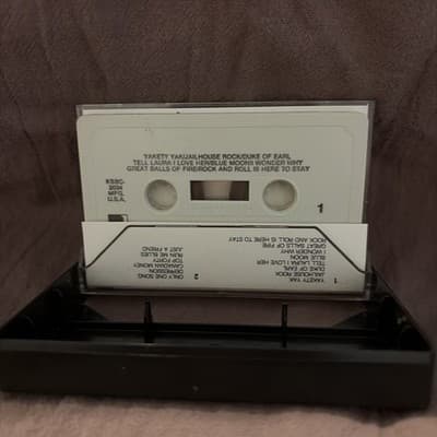 Sha Na Na Sha Na Na original clam shell cassette - Thumbnail 4