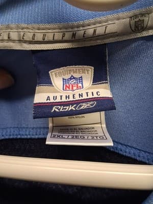 Vintage Reebok Tennessee Titans Chris Johnson #28 Blue NFL Men’s Jersey Size 2XL - Thumbnail 2