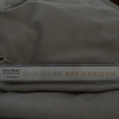 Shades of Roy Orbison Cassette Tape 1994 - Thumbnail 3