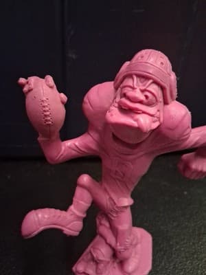 Vintage Hot Pink "Nutty Mads" End Zone Football Figure - 1964 Louis Marx & Co. - Thumbnail 3