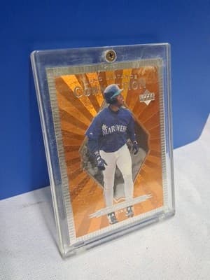 1997 Upper Deck Ken Griffey Jr #LD3 “LONG DISTANCE CONNECTION” - Thumbnail 2