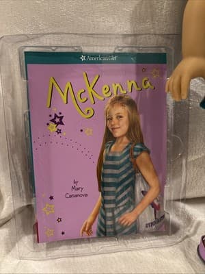 Mckenna American Girl Excellent Condition w/ Original Box, book, accessories - Thumbnail 4