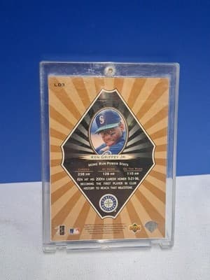 1997 Upper Deck Ken Griffey Jr #LD3 “LONG DISTANCE CONNECTION” - Thumbnail 3