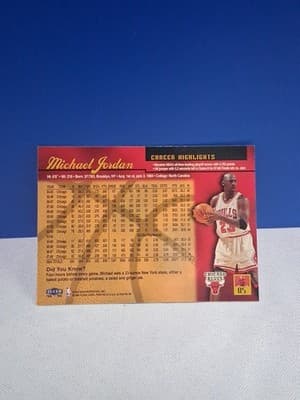 1998-99 FLEER ULTRA MICHAEL JORDAN #85 - Chicago Bulls Wizards MVP HOF UNC - Thumbnail 2