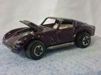 1969 Johnny Lightning Custom Ferrari Topper Purple / White Interior VTG - Thumbnail 2