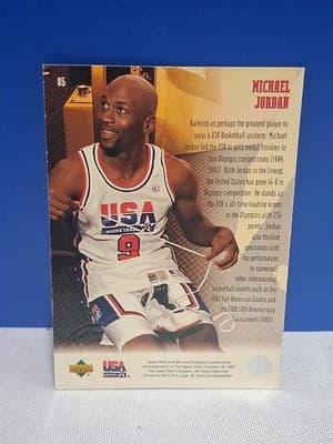 1994 Upper Deck USA Basketball, MICHAEL JORDAN Gold Medal Card, #85 (MJ105) SP - Thumbnail 2