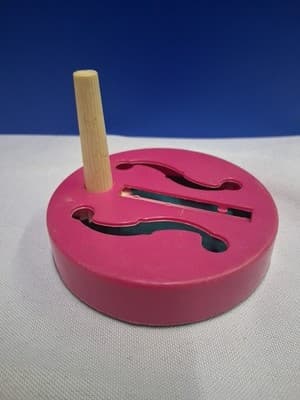 Vintage Party Noisemaker – rotate for classic clicking sound - Thumbnail 4
