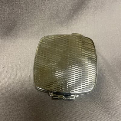 Pocket Compact Silver Tone Metal Hinge Mirror VTG NOS - Thumbnail 3
