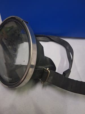 Vintage 1960s Dacor Scuba Snorkel Dive Mask - Thumbnail 4