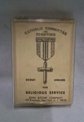 Catholic Committee Scout Award For Religious Service with Original Case Vintage