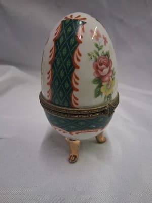 Colorful Hinged Ceramic Egg Trinket Box Floral Pattern with 3 Gold Legs/Feet - Thumbnail 2