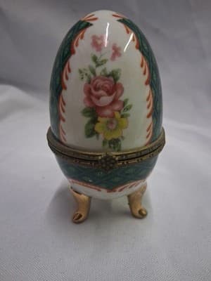 Colorful Hinged Ceramic Egg Trinket Box Floral Pattern with 3 Gold Legs/Feet - Thumbnail 5