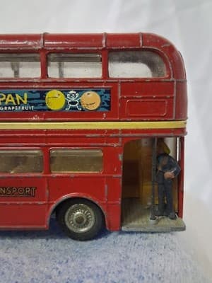 Vintage Corgi London Transport "Routemaster" Bus (1960's) "Outspan" - Thumbnail 2