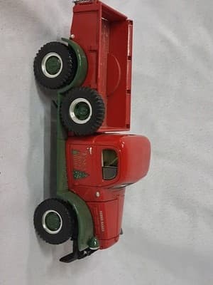 1999 Tonka Hasbro Collectors First Gear Tree Farm Holiday Truck Dodge Diecast 🎄 - Thumbnail 7