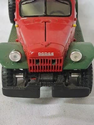 1999 Tonka Hasbro Collectors First Gear Tree Farm Holiday Truck Dodge Diecast 🎄 - Thumbnail 6