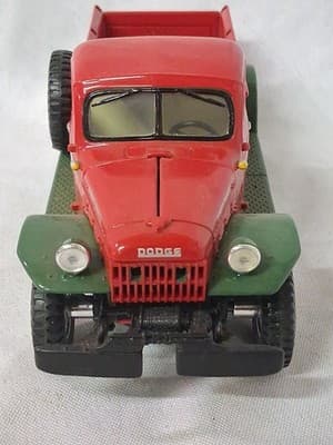 1999 Tonka Hasbro Collectors First Gear Tree Farm Holiday Truck Dodge Diecast 🎄 - Thumbnail 5