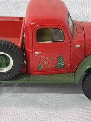 1999 Tonka Hasbro Collectors First Gear Tree Farm Holiday Truck Dodge Diecast 🎄 - Thumbnail 9