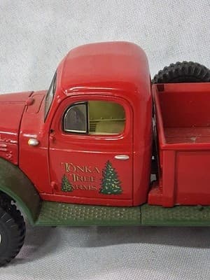 1999 Tonka Hasbro Collectors First Gear Tree Farm Holiday Truck Dodge Diecast 🎄 - Thumbnail 3