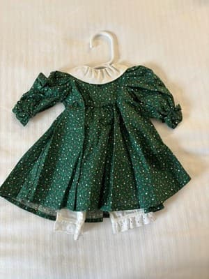 Lovely Green Outfit, Handmade Designer Made, Sized For 18" American Girl Doll - Thumbnail 3